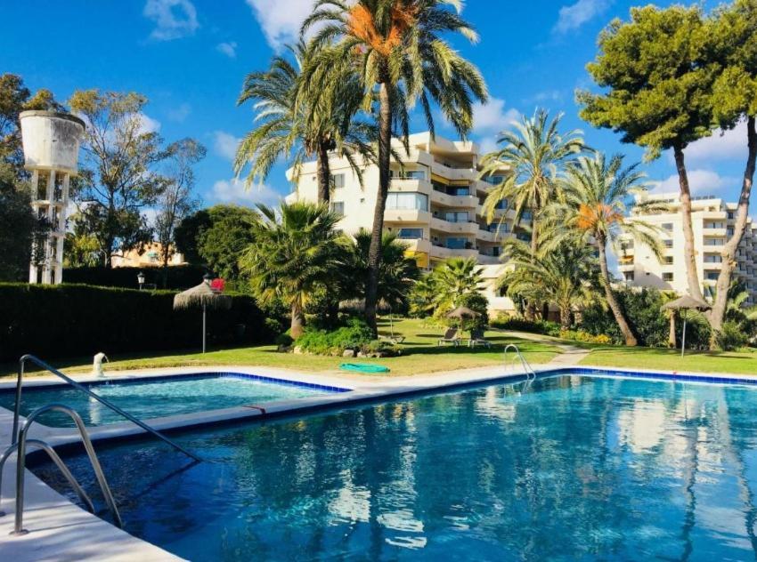 Habitacion Deluxe Con Bano Privado En Atalaya Apartagolf, Эстепона Экстерьер фото