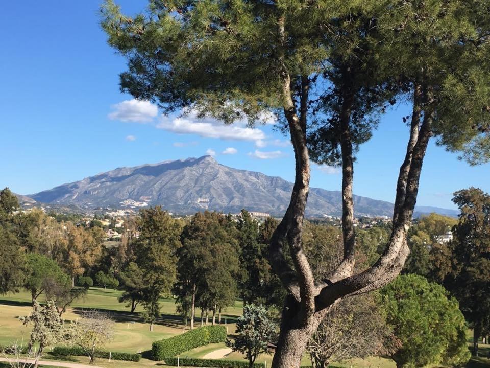 Habitacion Deluxe Con Bano Privado En Atalaya Apartagolf, Эстепона Экстерьер фото